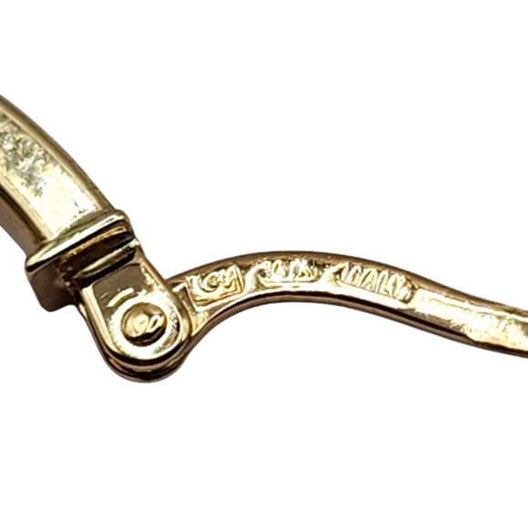 14 Karat Yellow Gold Sqaure Tubing Circle Hoop Earrings #20460 - Picture 7 of 7